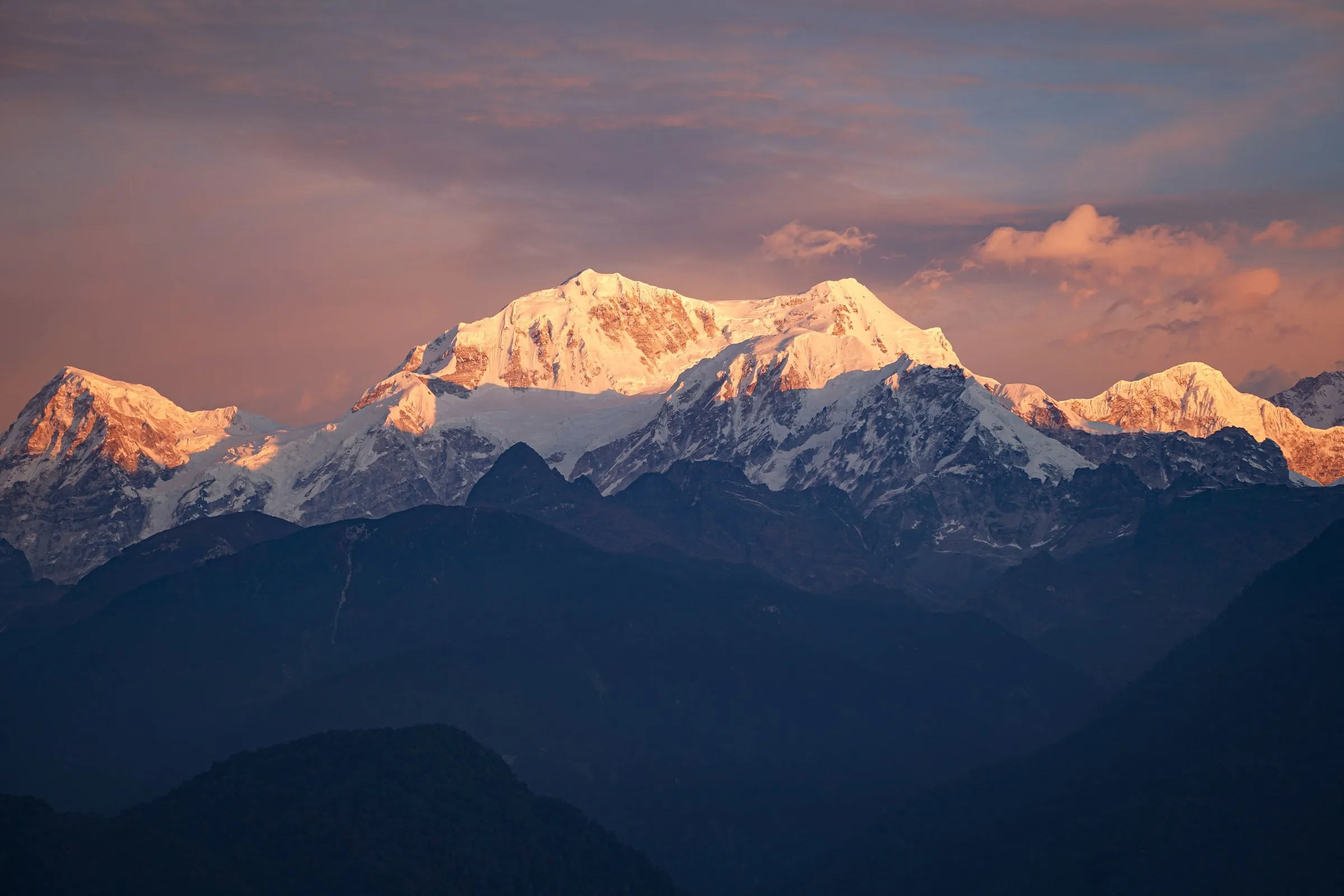 Himalayan sunrise over Sikkim